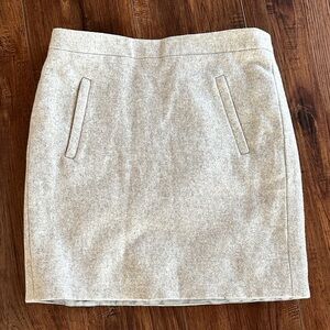 J. Crew mini wool skirt. Lined. Size 2.